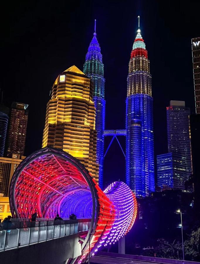 Calm Sojourn, Sky Suites Klcc กัวลาลัมเปอร์ ภายนอก รูปภาพ